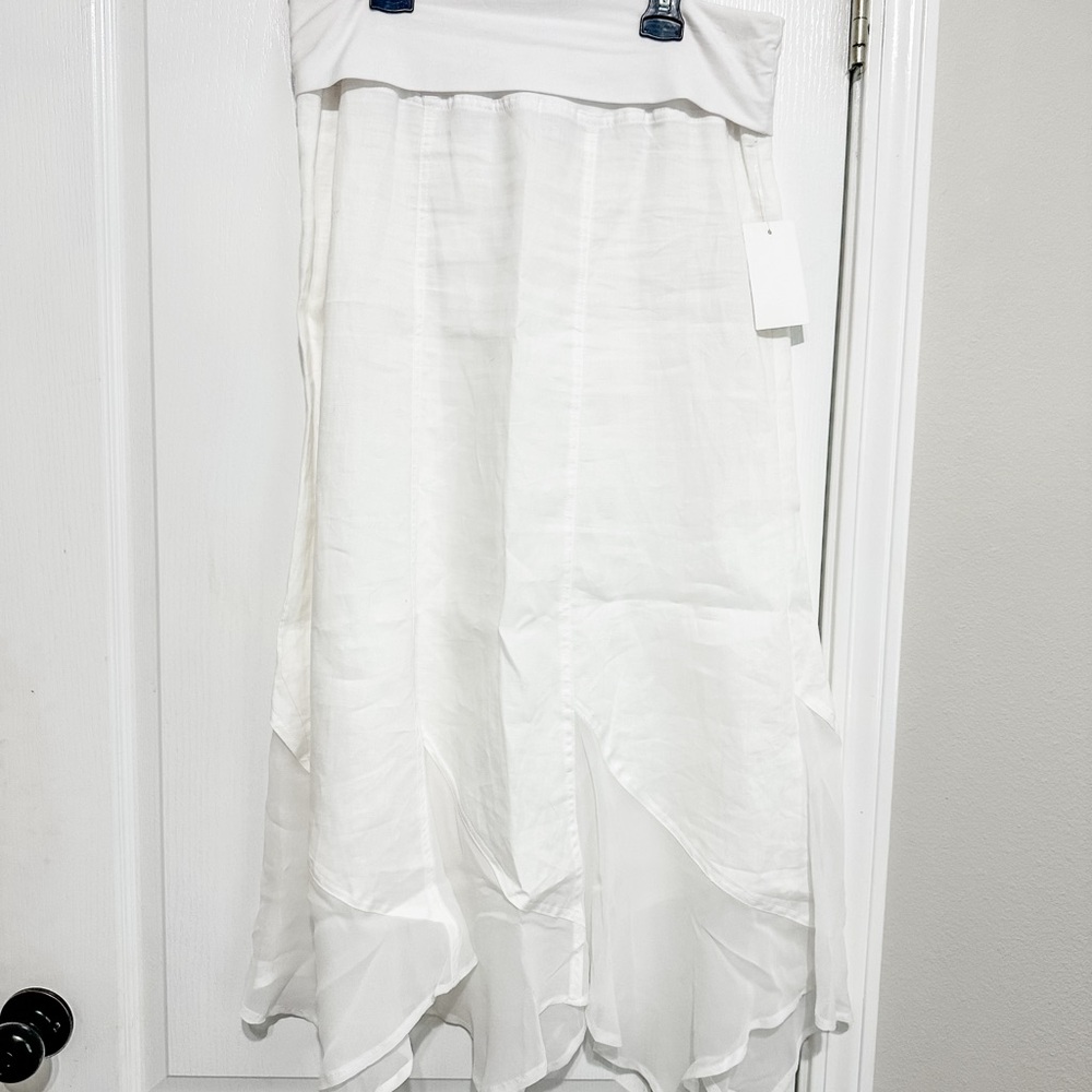 Elegant White Women's Skirt